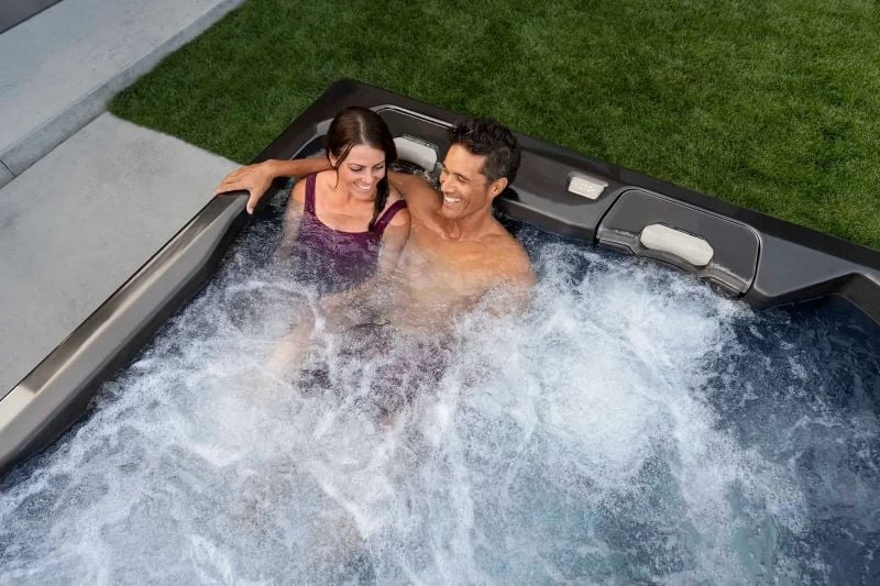 Discover Luxury With Bullfrog® Spas