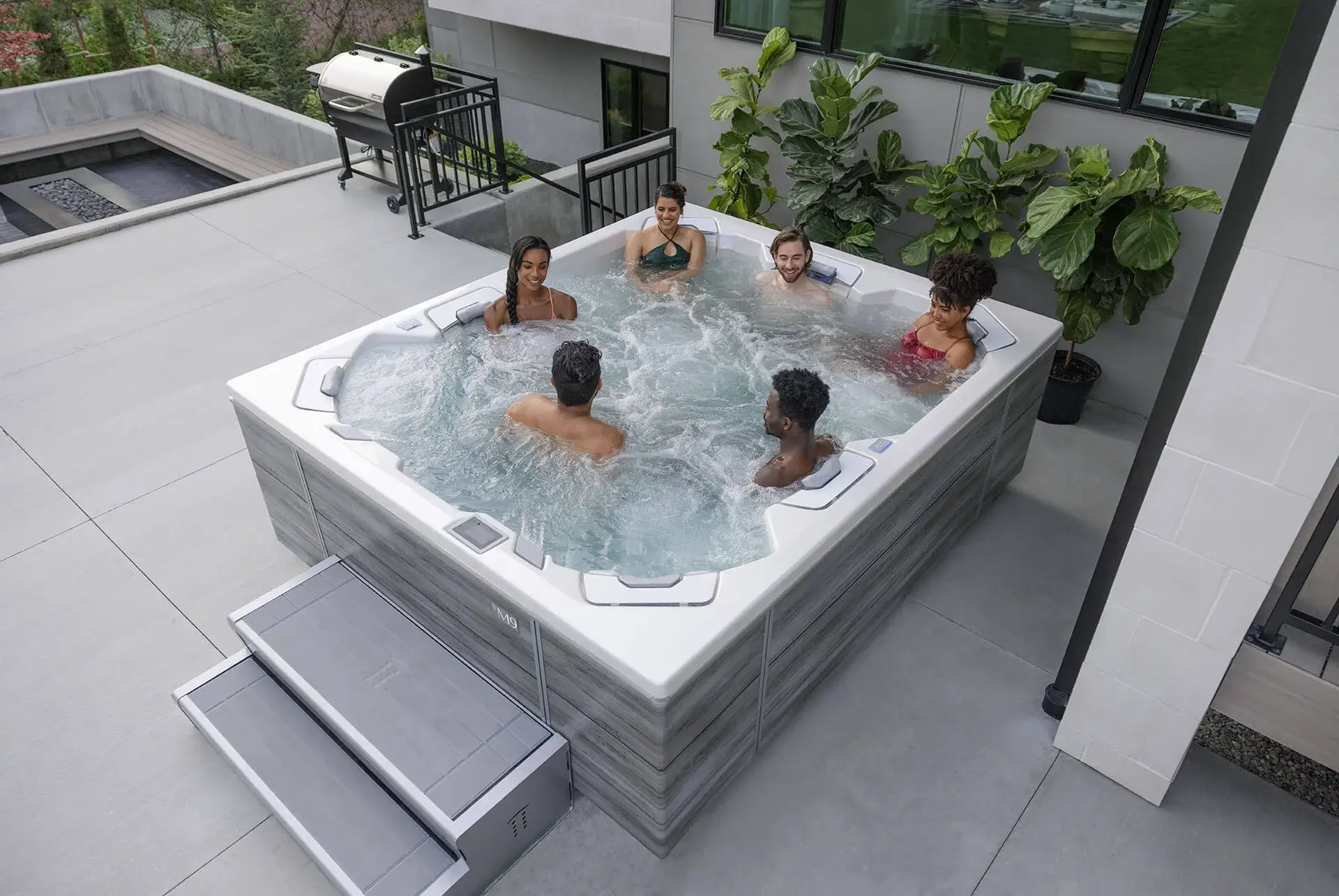 M Series lifestyle 21 bullfrog spas